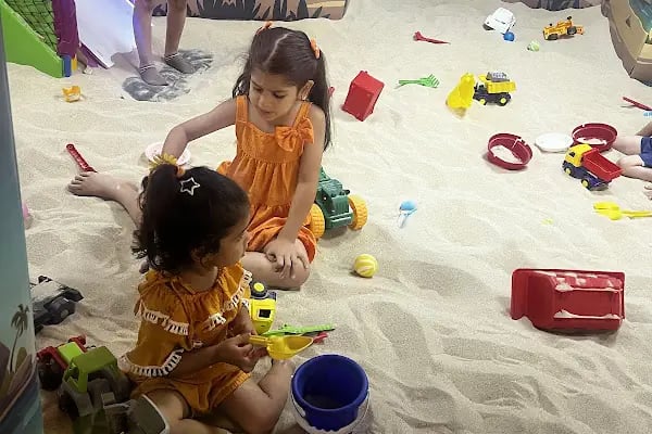 Şımarık Park Cafe : Buca Çocuk Oyun Alanı - Resim 6