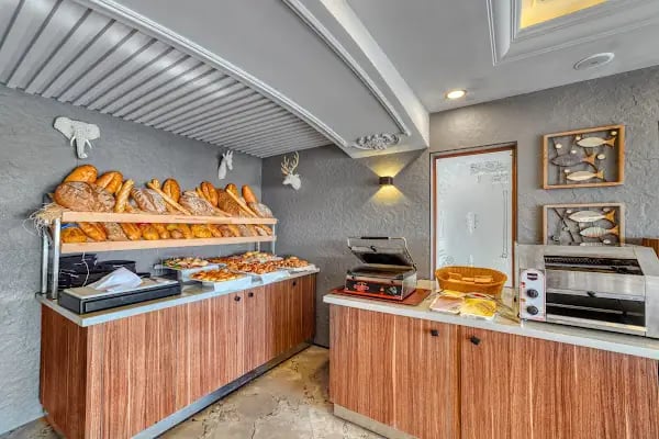 Numa Port Hotel - Resim 9