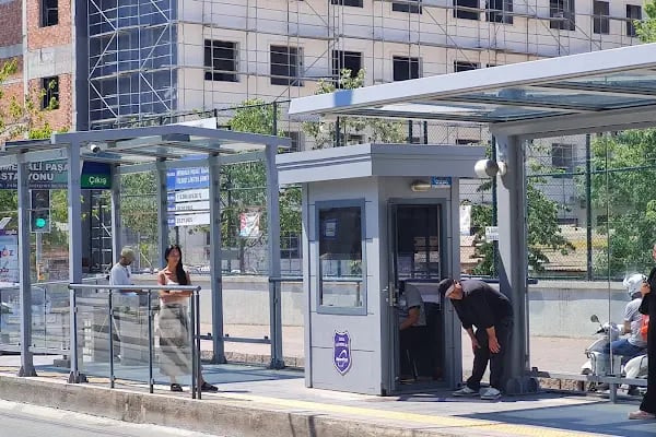 M.Ali Paşa Tramvay Durağı - Resim 5