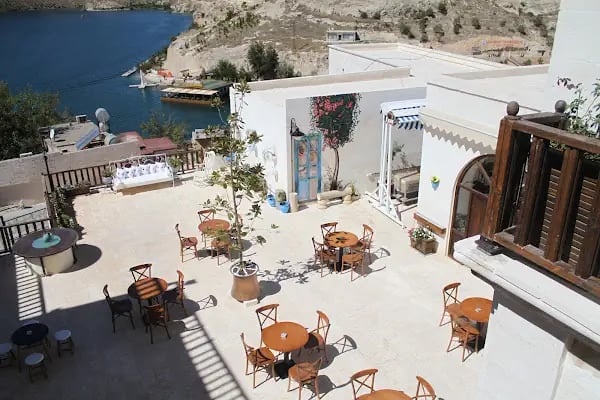 Kasrı Canan Butik Otel - Halfeti Kahvaltı - Halfeti Kafe - Resim 10