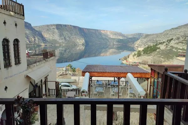 Kasrı Canan Butik Otel - Halfeti Kahvaltı - Halfeti Kafe - Resim 18