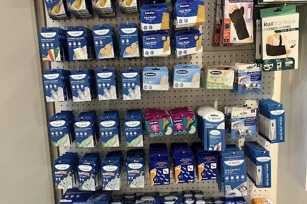 ALANYA BULUT ECZANESİ Pharmacy Apotheke Aптека - Resim 8