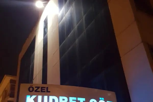 Özel Kudret Göz Hastanesi - Resim 12
