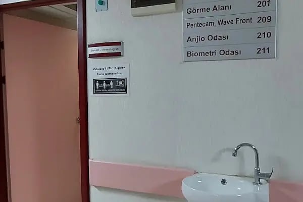 Özel Kudret Göz Hastanesi - Resim 18