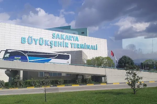 Sakarya Otobüs Terminali - Resim 4