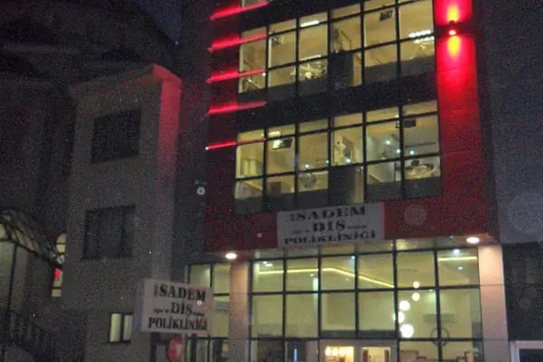 Sadem Bayramyeri Ağız ve Diş Sağ. Polikliniği - Resim 8