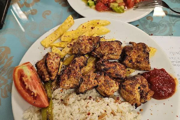 Tunçlar Lokantası - Resim 4