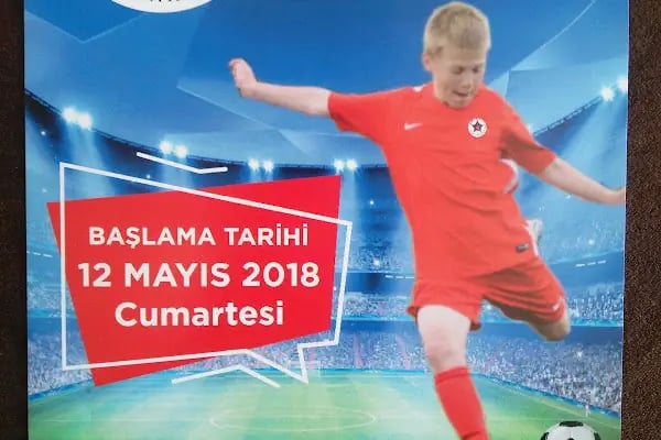 Bergama Futbol Akademi Tesisleri - Resim 17