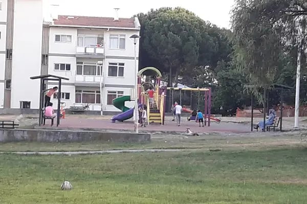 Çocuk Parkı - Resim 2
