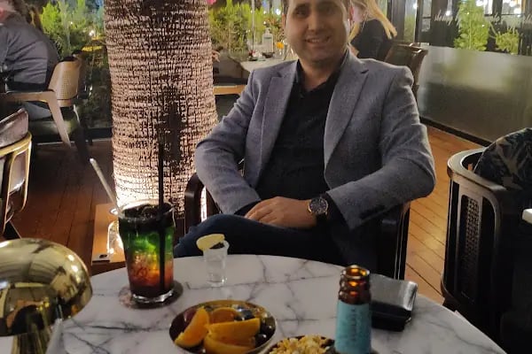 Next Republic Güzelyalı - Resim 12