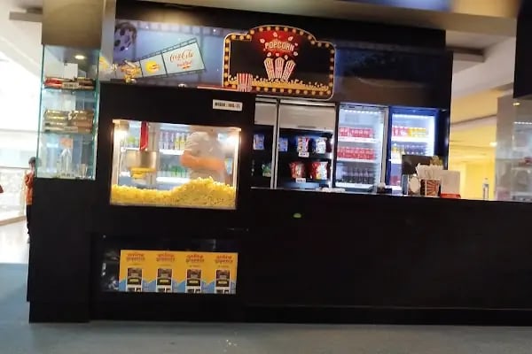 Airport Sinema - Resim 8
