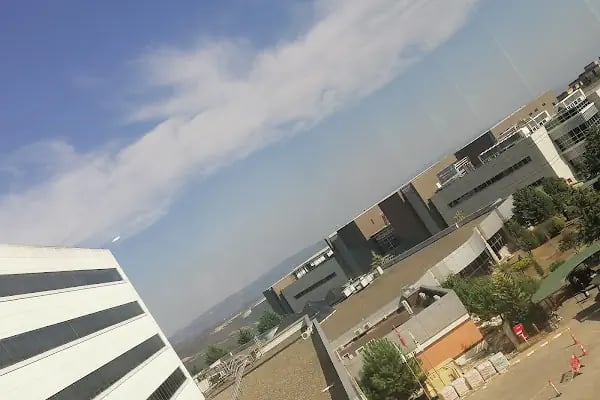 Kocaeli Üniversitesi Araştırma ve Uygulama Hastanesi Acil Servisi - Resim 17