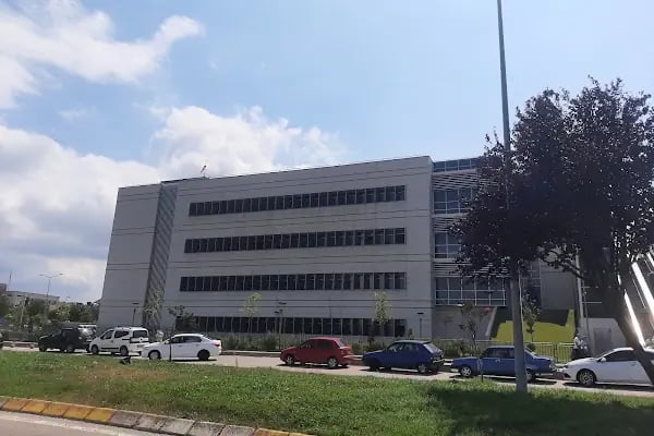 Kocaeli Üniversitesi Araştırma ve Uygulama Hastanesi Acil Servisi - Resim 12