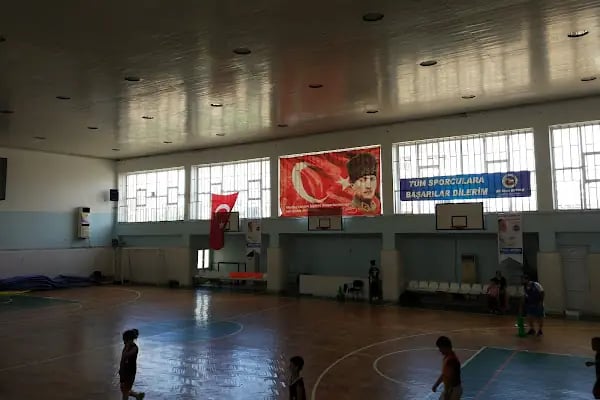 Ceyhan Spor Salonu - Resim 2