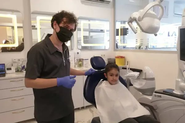 Laviva Ağız ve Diş Sağlığı Polikliniği - Resim 18