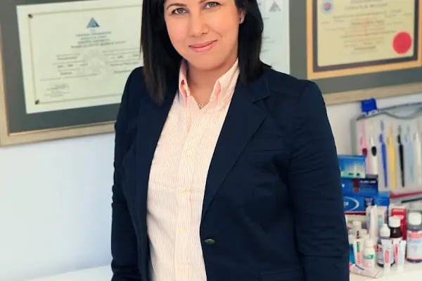 Dentplus - Uzm.Dr.Dt. Deniz Noyun Periodontoloji İmplantoloji Bursa Dişeti Hastalıkları Uzmanı - Resim 6