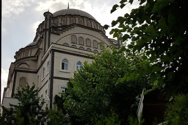 T.C. Bağcilar Müftülüğü Hoca Ahmet Yesevi Camii - Resim 6