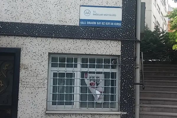 T.C. Bağcilar Müftülüğü Hoca Ahmet Yesevi Camii - Resim 13