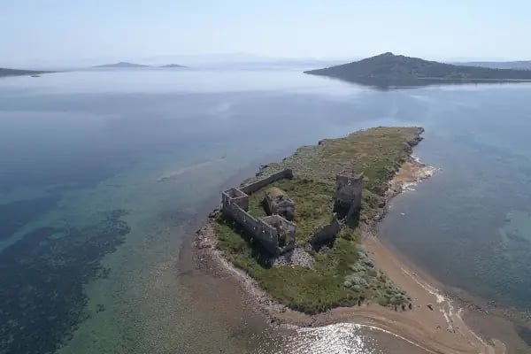 Ayvalık Adaları Tabiat Parkı - Resim 3