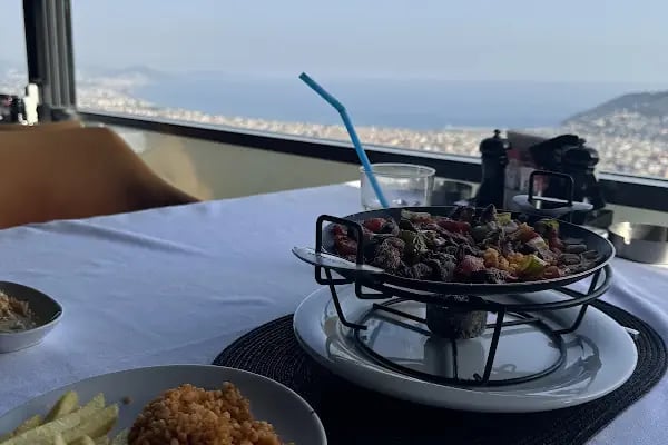 Şehzade Cafe &amp; Restaurant - Resim 10