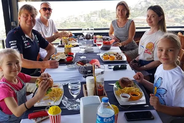 Şehzade Cafe &amp; Restaurant - Resim 14