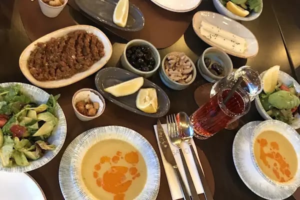 Dali Food &amp; Cafe - Resim 9