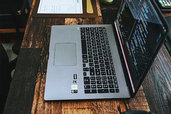 Adana Uzman Bilgisayar Tamir Satış ve Bakım Merkezi Notebook Tamiri Yedek Parça - Resim 11
