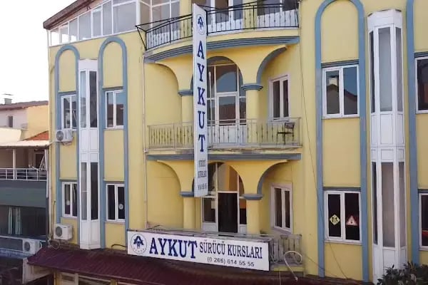Bigadiç Aykut Sürücü Kursu - Resim 2