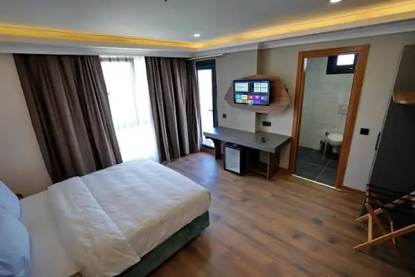 Shelton Airport Otel - Resim 13