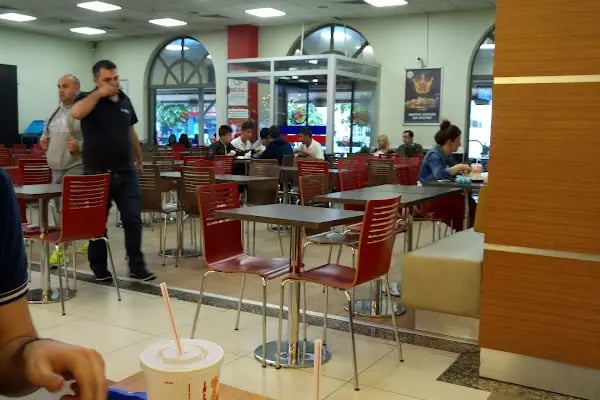 Kanatlı Alışveriş Merkezi - Resim 17
