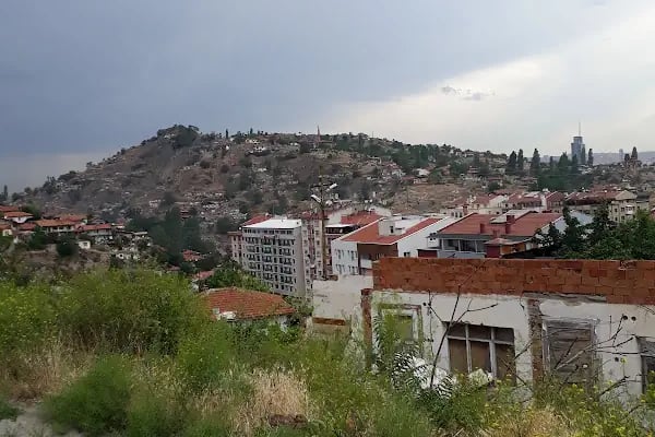 Ulucanlar Göz Eğitim ve Araştırma Hastanesi - Resim 12