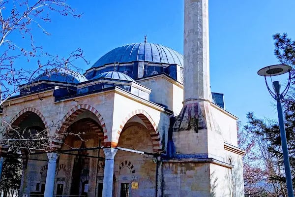 Ulucanlar Göz Eğitim ve Araştırma Hastanesi - Resim 2