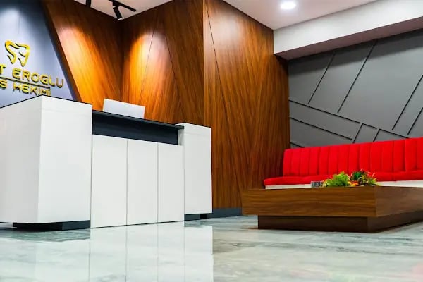 Suat Eroğlu Diş Kliniği (Dt Suat Eroğlu-Dt Eda Birer) - Resim 17