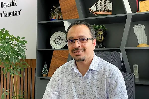 Suat Eroğlu Diş Kliniği (Dt Suat Eroğlu-Dt Eda Birer) - Resim 8