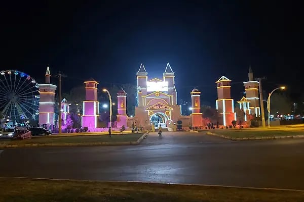 Medland Lunapark - Resim 5