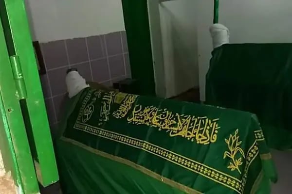 Aktepe ziyareti şeyh Abdurrahman türbesi - Resim 15