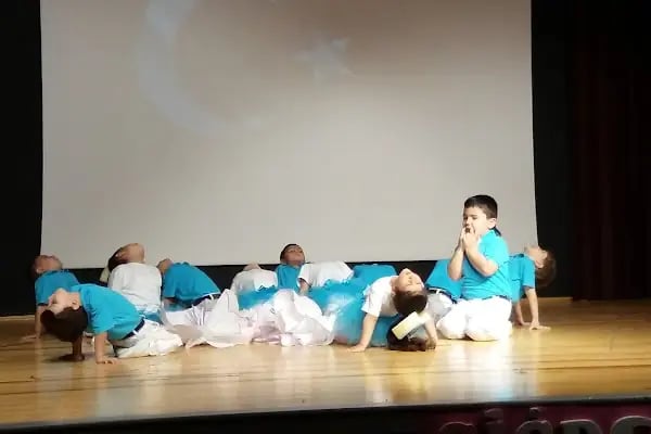Mevlana Toplum Ve Bilim Merkezi - Resim 18