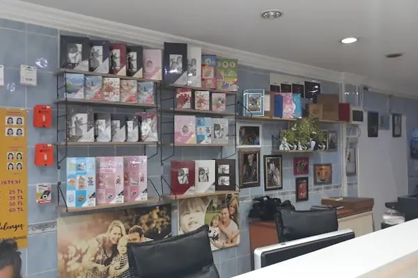 DIY and Green / Art &amp; Coffee Shop - Resim 9