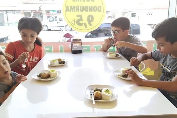 ROJ BAYAN KUAFÖR SALONU - Resim 5