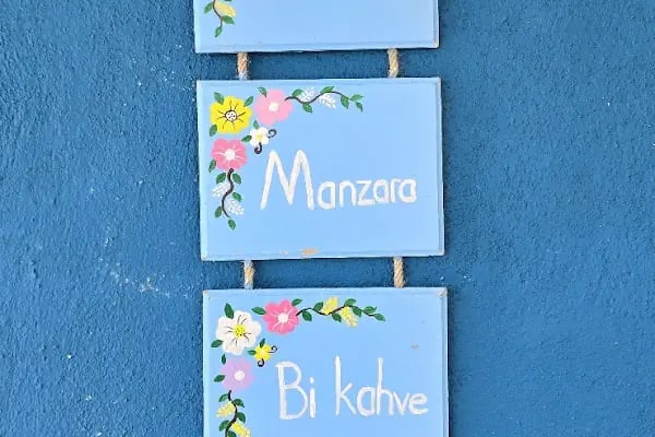 Balıklava köyü mavi ev - Resim 9