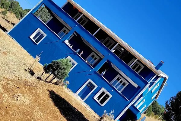 Balıklava köyü mavi ev - Resim 2