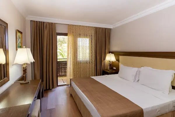 Latanya Park Resort Hotel - Resim 2