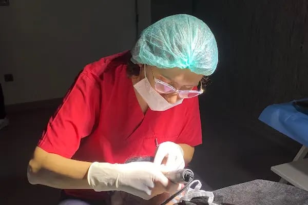 Dermatolog Prof Dr Şule Güngör, fraksiyonel lazer, akne izi tedavisi , İstanbul Kök hücre, Botoks (Botox) , Dolgu Saç Ekimi - Resim 4
