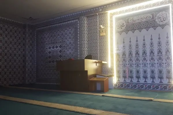 Cengiz Köseler Cami - Resim 13