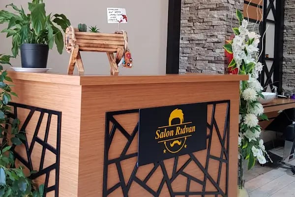 Gaziantep Kuaför Berber Rıdvan protez ve saç Similasyonu - Resim 6