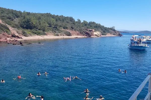 İzmir Çıkışlı Günübirlik Tekne Turları - Resim 4
