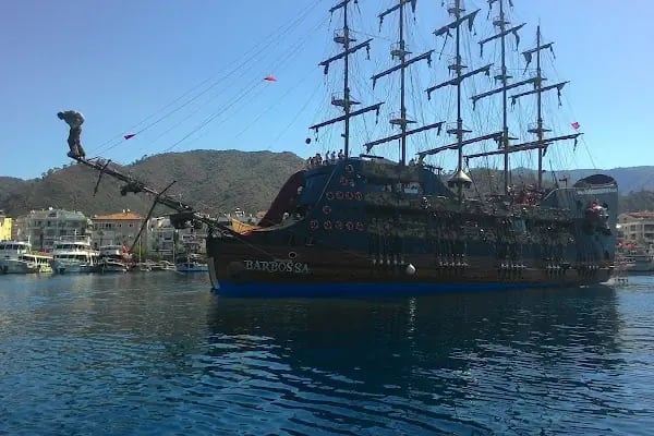 İzmir Çıkışlı Günübirlik Tekne Turları - Resim 13