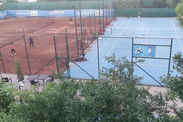 Evrensel Tenis - Resim 1