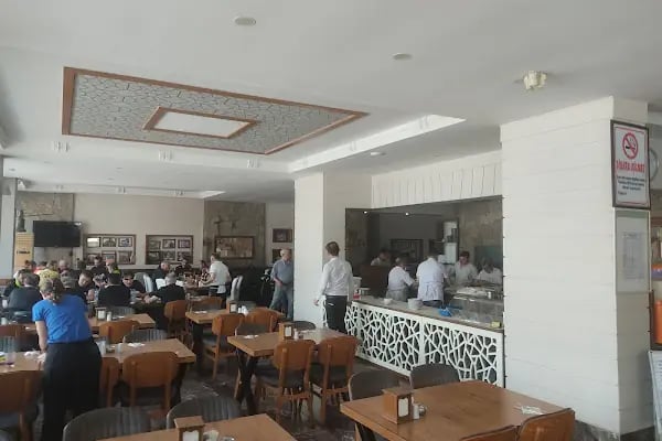 Reis'in Yeri Aile Balık Restoran - Resim 12