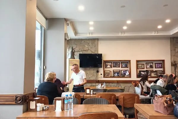 Reis'in Yeri Aile Balık Restoran - Resim 16